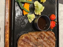 -必胜客(尹山湖歌林公园店)