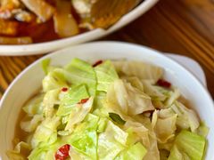 炝炒包菜-四川泸州豆花饭店