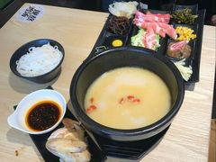 -过桥缘·过桥米线(大华虎城嘉年华店)