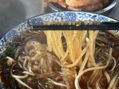 -平安桥张氏肥肠粉