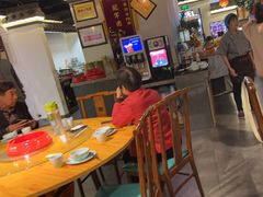 -卢大鲜鱼头捞饭(美利广场店)