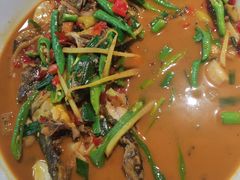 汪刺鱼-好灶头妈妈菜·柴火灶台鱼·千岛湖土菜地标美食