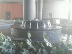 -上海滴水湖皇冠假日酒店