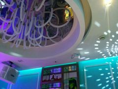 -米乐星世界KTV