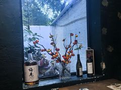 -Mark&Mars Restaurant