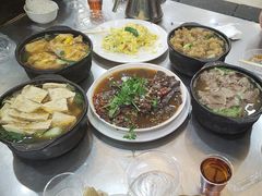 -许家黄土高坡砂锅总店