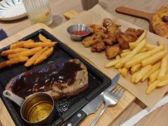 -必胜客(华都店)