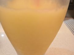 -潮庭港式茶餐厅·熊仔奶茶(同济广场店)