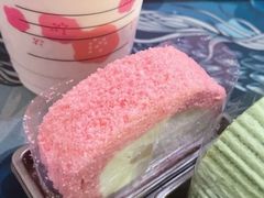 桃桃瑞幸卷-瑞幸咖啡(纽宾凯酒店新华路店)