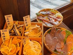 至尊山珍菌拼盘-阿婆情腊排骨火锅·野生菌季(古城旗舰店)