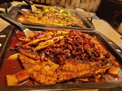 -江边城外烤全鱼(世茂广场店)