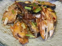 香煎鱼头-香山小厨(南联路店)