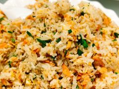 三文鱼肉碎炒饭-新享乐海鲜(翠华路店)