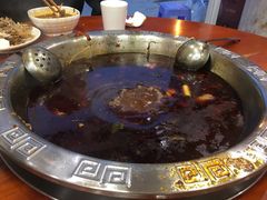 -刘胖娃鱼庄·特色肥肠鱼(杨家坪店)
