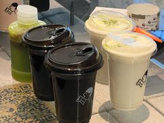 -喜茶(深圳万象城黑金店)