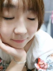 -进巍美甲美睫店