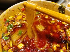 -肖肖酸萝卜鱼火锅(总店)