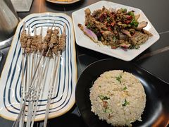 -许哥东北烧烤·铁丳烤串·宫后夹肉(繁花中心店)