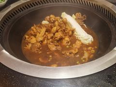 -粘豆包铁锅炖二部(温泉街店)