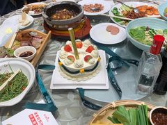 -山与蓝·轻糖鲜果蛋糕(勒泰店)