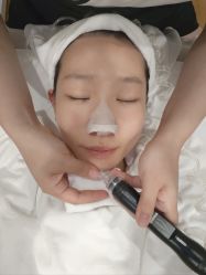 -茜茜美妍堂·华熙生物·甜朵体验中心