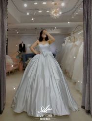 点击看大图 -LOVE SHINE婚纱·红鼎庄龙凤褂·妈妈装定制