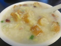 艇仔粥-伍湛记 · 广州老字号(龙津中路店)
