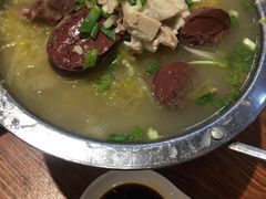 年猪烩菜-快乐老家三鲜饺子东北菜(南六中路店)