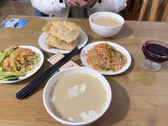 -努尔古丽奶茶