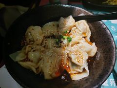 红油抄手-归蜀第成都串串料理(梅花路店)