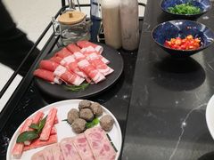 -红鼎豆捞·非遗鲍皇汤火锅(宝丰路店)