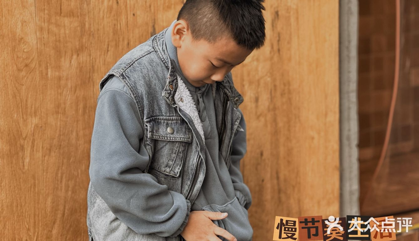 带娃周末检查眼睛👀，意外收获一家很有趣的汉堡屋🍔！