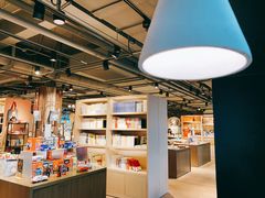 -光海书局(南京东路第一百货店)