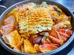 传统部队火锅-the frypan韩国炸鸡啤酒(五路居店)