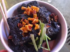 黑色经典臭豆腐-黑色经典臭豆腐·湖南特产(步行街店)