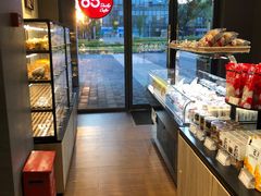 面包甜点陈列柜-85度C(无锡梦享城店)