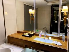 -东航云逸酒店(九溪烟树店)