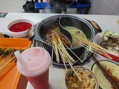 -俭让佬妈现卤串串(温江总店)