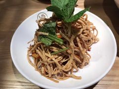 凉拌豆腐丝-江渔儿酸菜鱼(东山店)