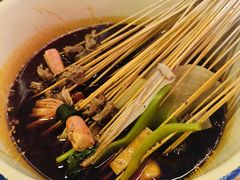 -拈签一笑黄牛肉辣卤串串