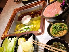 红汤梭边鱼锅-新辣道鱼火锅(国瑞城店)