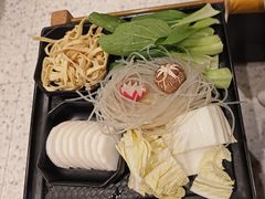 -一席地·本地鸡窝·杭帮鸡火锅(萧山银隆百货店)