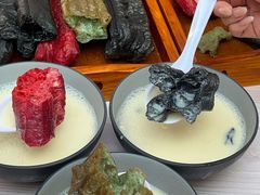 -李与白包子铺(桐梓林店)
