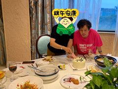 -沪华海鲜大酒楼(南汇店)