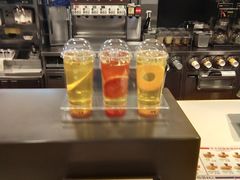 -麦当劳(外高桥DT店)