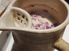 -小明锅大排档·秘制罗氏虾王·老长沙风味土罐烧烤