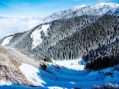 -丝绸之路山地度假区滑雪场