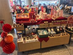 -星巴克臻选(上海合生汇1F店)