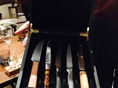 -恰餐厅及酒吧 CHAR Bar & Grill (北京丽都皇冠假日店)