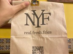 -纽约薯条(世豪广场店)